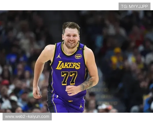 东契奇背靠背出战存疑浓眉延续火热手感湖人与独行侠焦点对决前瞻